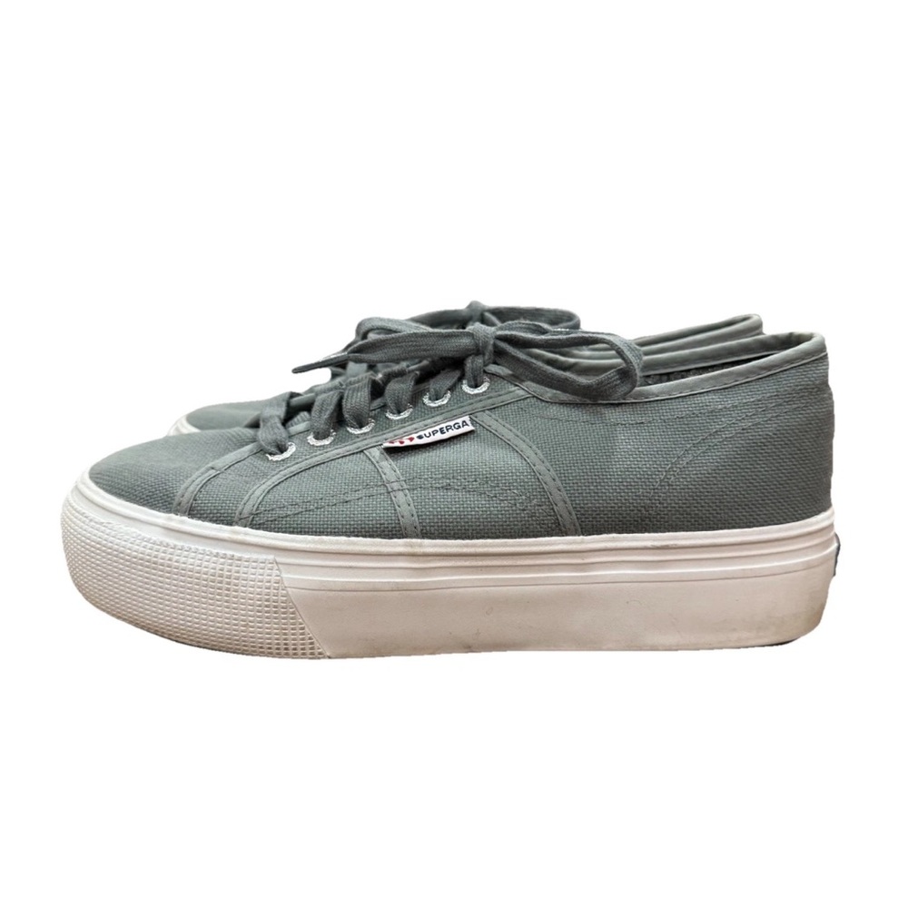 SUPERGA womens size 7 (40) gray canvas platform comfort sneakers
